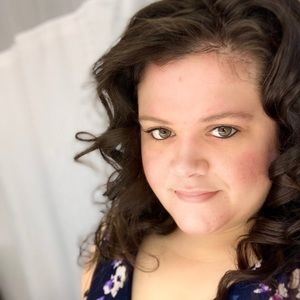 Meet your Posher, Pricilla